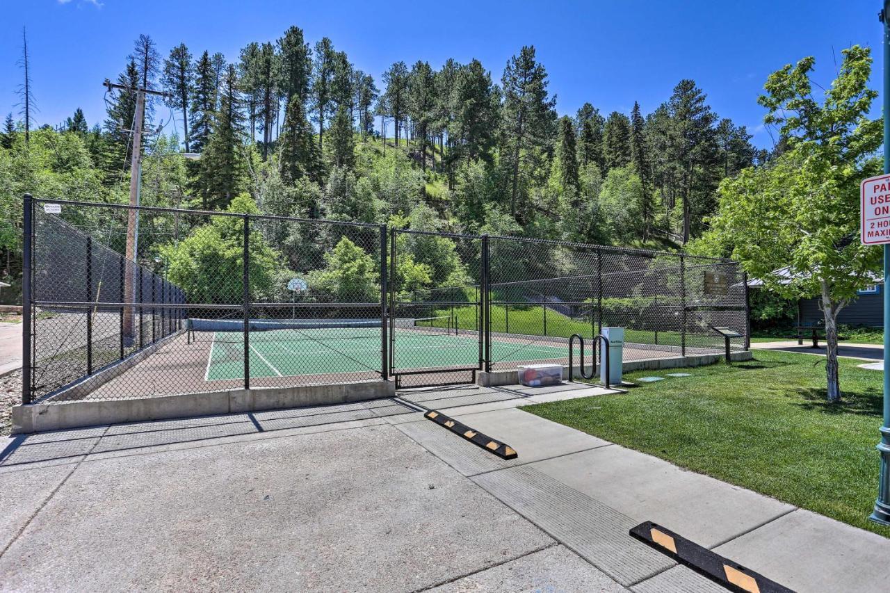 Sleek Deadwood Getaway Less Than 1 Mi To Downtown! Extérieur photo
